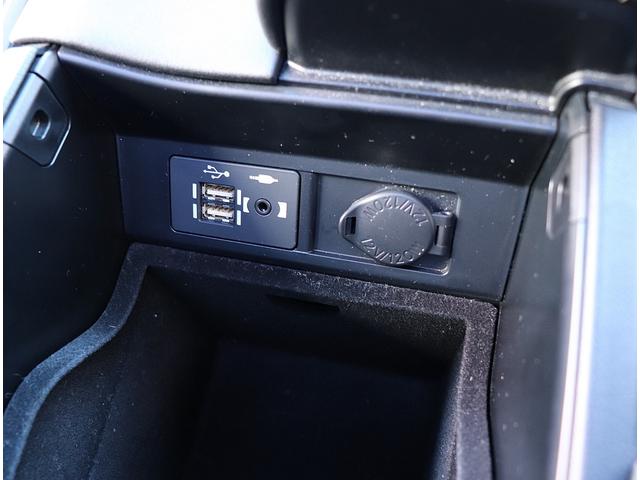 ＲＸ ＲＸ３００　Ｆスポーツ　レクサスセーフティシステム　パノラマルーフ　黒革シート　純正ＳＤナビフルセグＴＶ　パノラミックビューカメラ　３眼ＬＥＤライト　２０ＡＷ　パワーバックドア　クリソナー　ＢＳＭ　１２ケ月プレミアム保証付（55枚目）