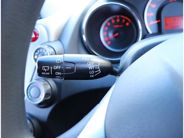 フィット １３Ｇ・スマートセレクション　Ｆパッケージ　ＳＤナビフルセグＴＶ　バックカメラ　スマートキー　ＣＶＴ　１４インチＡＷ　ウインカーミラー　電格ミラー　ドラレコ　Ｐガラス　ＥＴＣ　ＤＶＤ再生（24枚目）