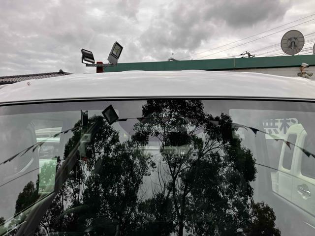 スペーシアカスタム ハイブリッドXSターボ 届出済未使用車 禁煙車 衝突被害軽減システム レーンアシスト 両側電動スライドドア ナビ 全周囲カメラ フルセグTV Bluetooth LEDヘッドライト クルコン AW15インチ コーナーセンサー(5枚目)