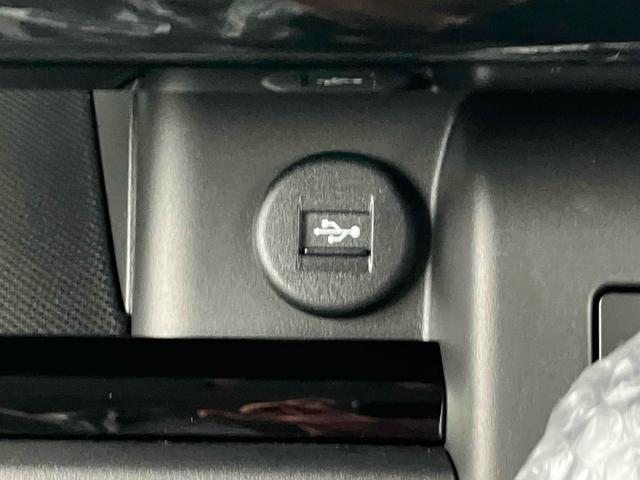 スペーシアカスタム ハイブリッドXSターボ 届出済未使用車 禁煙車 衝突被害軽減システム レーンアシスト 両側電動スライドドア ナビ 全周囲カメラ フルセグTV Bluetooth LEDヘッドライト クルコン AW15インチ コーナーセンサー(11枚目)