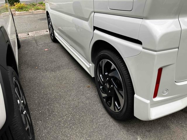 スペーシアカスタム ハイブリッドXSターボ 届出済未使用車 禁煙車 衝突被害軽減システム レーンアシスト 両側電動スライドドア ナビ 全周囲カメラ フルセグTV Bluetooth LEDヘッドライト クルコン AW15インチ コーナーセンサー(32枚目)