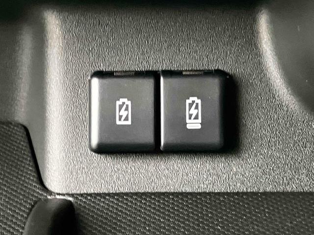 スペーシアカスタム ハイブリッドXSターボ 届出済未使用車 禁煙車 衝突被害軽減システム レーンアシスト 両側電動スライドドア ナビ 全周囲カメラ フルセグTV Bluetooth LEDヘッドライト クルコン AW15インチ コーナーセンサー(11枚目)