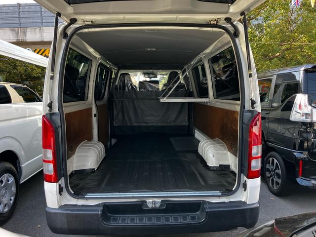 ハイエースバン ロングDX 3人乗り 衝突被害軽減システム ドライブレコーダー ラジオ ミュージックプレイヤー接続可 キーレスエントリー エアコン パワーウィンドウ パワーステアリング スライドドア 横滑り防止装置(25枚目)