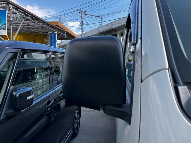 ハイエースバン ロングDX 3人乗り 衝突被害軽減システム ドライブレコーダー ラジオ ミュージックプレイヤー接続可 キーレスエントリー エアコン パワーウィンドウ パワーステアリング スライドドア 横滑り防止装置(37枚目)
