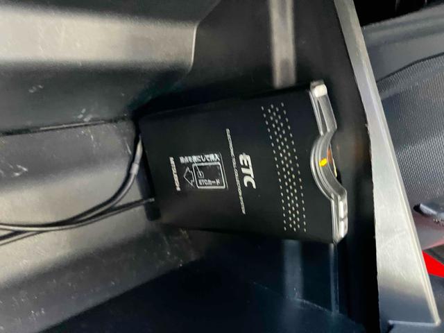 ムーヴ カスタム X SA 衝突被害軽減システム ETC HDDナビ CD DVD オートエアコン スマートキー 電動格納ミラー AW14インチ ABS 横滑り防止装置 パワーウィンドウ パワーステアリング アイドリングストップ(6枚目)