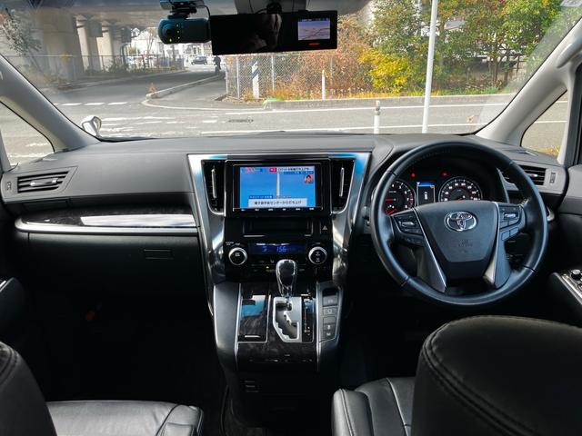 アルファード ２．５Ｓ　Ａパッケージ　モデリスタエアロ　衝突被害軽減システム　レーンアシスト　ドラレコ　両側パワスラ　ＥＴＣ　ナビ　後席モニター　バックカメラ　フルセグＴＶ　Ｂｌｕｅｔｏｏｔｈ　コーナーセンサー　ＬＥＤヘッドライト　ＡＷ（4枚目）