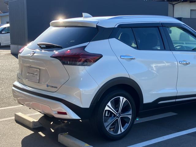 キックス Ｘ　日産純正９インチナビゲーション　フルセグＴＶ　アラウンドビューモニター　スマートミラー　プロパイロット　前席シートヒーター　ステアリングヒーター　ＬＥＤヘッドライト（60枚目）