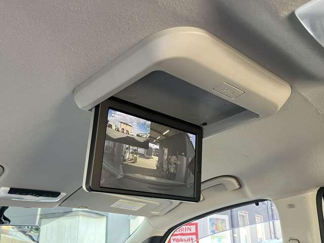 セレナ e-パワー ハイウェイスターV 日産純正10インチモニターナビゲーション 後席モニター フルセグTV アラウンドビューモニター スマートミラー ツインドライブレコーダー ETC2.0 両側電動スライドドア 前席シートヒーター(4枚目)