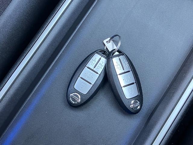 セレナ e-パワー ハイウェイスターV 日産純正10インチモニターナビゲーション 後席モニター フルセグTV アラウンドビューモニター スマートミラー ツインドライブレコーダー ETC2.0 両側電動スライドドア 前席シートヒーター(22枚目)