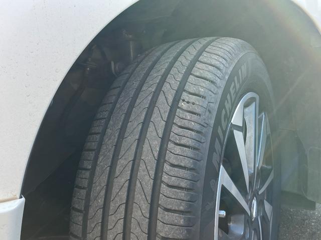 セレナ e-パワー ハイウェイスターV 日産純正10インチモニターナビゲーション 後席モニター フルセグTV アラウンドビューモニター スマートミラー ツインドライブレコーダー ETC2.0 両側電動スライドドア 前席シートヒーター(56枚目)