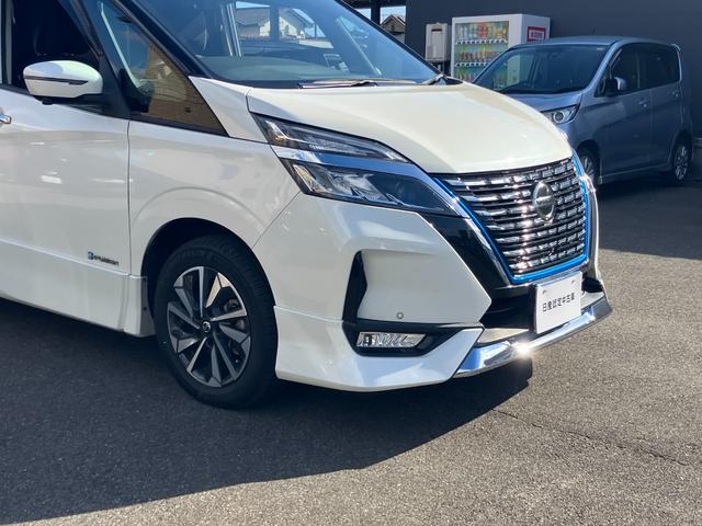 セレナ e-パワー ハイウェイスターV 日産純正10インチモニターナビゲーション 後席モニター フルセグTV アラウンドビューモニター スマートミラー ツインドライブレコーダー ETC2.0 両側電動スライドドア 前席シートヒーター(63枚目)