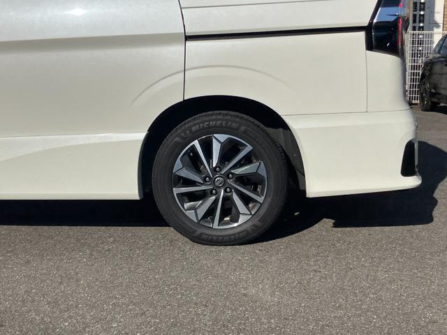 セレナ e-パワー ハイウェイスターV 日産純正10インチモニターナビゲーション 後席モニター フルセグTV アラウンドビューモニター スマートミラー ツインドライブレコーダー ETC2.0 両側電動スライドドア 前席シートヒーター(71枚目)