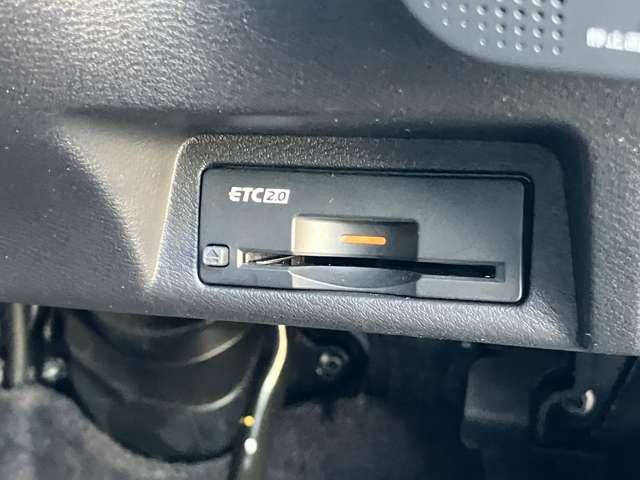 スカイライン GT ニッサンコネクトナビゲーション フルセグTV アラウンドビューモニター ETC2.0 ツインドライブレコーダー LEDヘッドライト 前席パワーシート(20枚目)