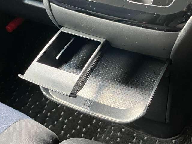 ルークス ハイウェイスター　Ｘ　日産純正ナビゲーション　フルセグＴＶ　アラウンドビューモニター　片側電動スライドドア（16枚目）