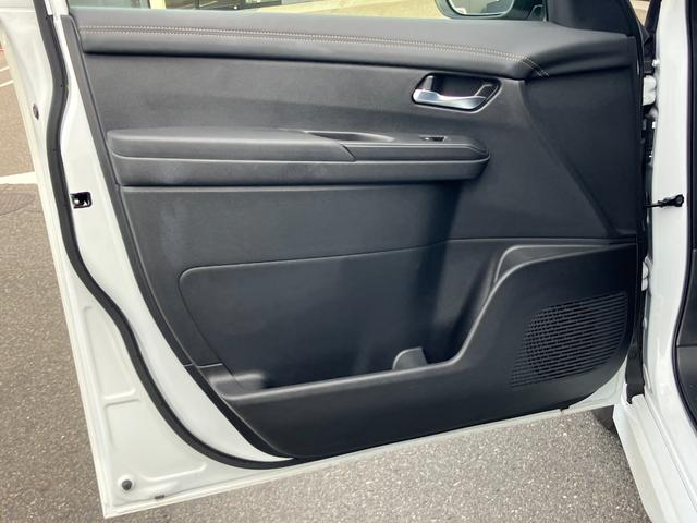 セレナ ハイウェイスターV プロパイロット ニッサンコネクトナビゲーション 後席モニター フルセグTV アラウンドビューモニター スマートミラー 両側電動スライドドア ツインドライブレコーダー ETC2.0(40枚目)