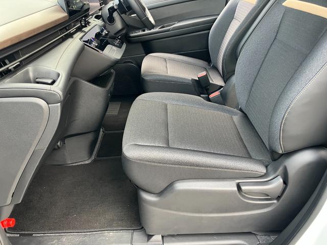 セレナ ハイウェイスターV プロパイロット ニッサンコネクトナビゲーション 後席モニター フルセグTV アラウンドビューモニター スマートミラー 両側電動スライドドア ツインドライブレコーダー ETC2.0(44枚目)