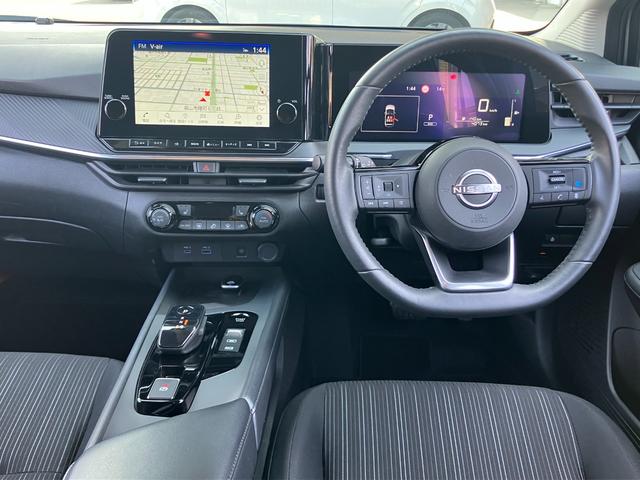 ノート X プロパイロット ニッサンコネクトナビゲーション フルセグTV アラウンドビューモニター スマートミラー ツインドライブレコーダー 前席シートヒーター ETC2.0 LEDライト(3枚目)