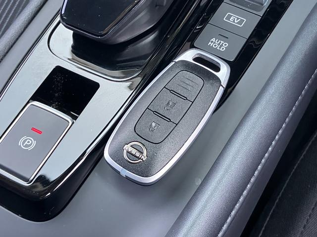 ノート X プロパイロット ニッサンコネクトナビゲーション フルセグTV アラウンドビューモニター スマートミラー ツインドライブレコーダー 前席シートヒーター ETC2.0 LEDライト(17枚目)