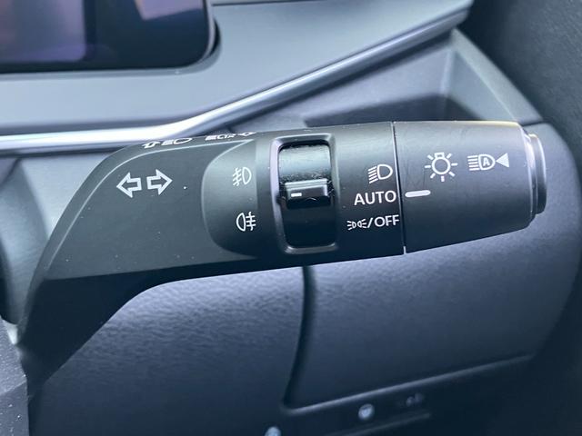 ノート X プロパイロット ニッサンコネクトナビゲーション フルセグTV アラウンドビューモニター スマートミラー ツインドライブレコーダー 前席シートヒーター ETC2.0 LEDライト(20枚目)