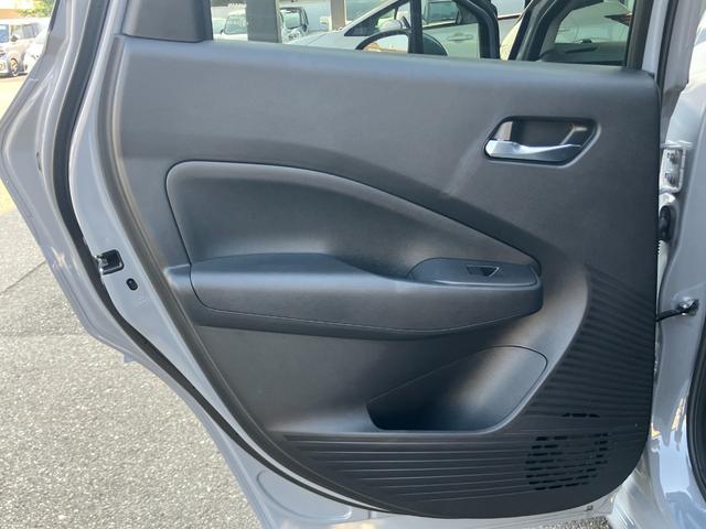 ノート X プロパイロット ニッサンコネクトナビゲーション フルセグTV アラウンドビューモニター スマートミラー ツインドライブレコーダー 前席シートヒーター ETC2.0 LEDライト(39枚目)