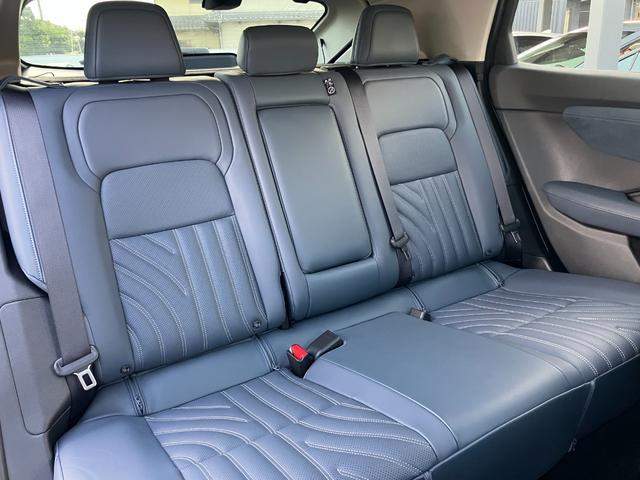 アリア B6 e-4ORCE プロパイロット2.0 ナッパレザー サンルーフ ニッサンコネクトナビゲーション フルセグTV アラウンドビューモニター スマートミラー 前後シートヒーター LEDヘッドライト(41枚目)