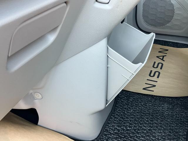 ルークス Ｘ　ディスプレーオーディオ　両側電動スライドドア　オートライト　オートハイビーム（40枚目）