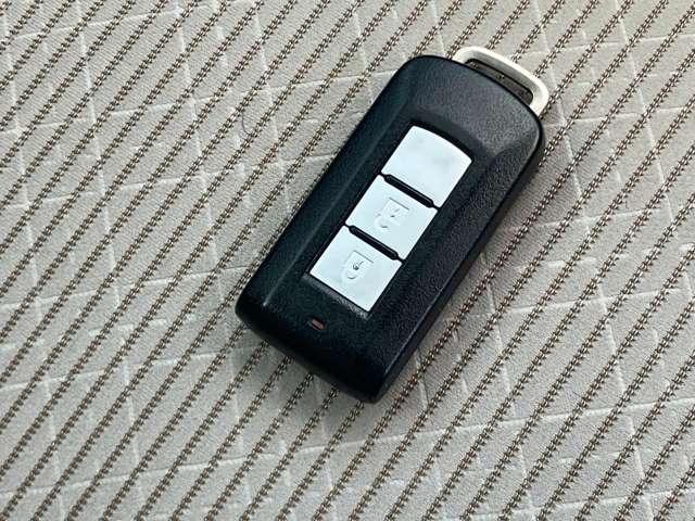 デイズ Ｘ　日産純正ナビゲーション　フルセグＴＶ　アラウンドビューモニター　ＥＴＣ　エマージェンシーブレーキ（13枚目）