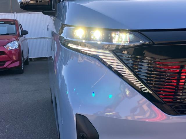 サクラ Ｘ　ディスプレーオーディオ　ＥＴＣ　アラウンドビューモニター　ＬＥＤヘッドライト　２００Ｖ充電ケーブル　禁煙車　ワンオーナー（19枚目）