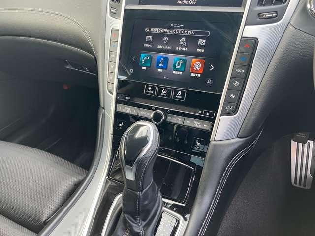 スカイライン GT タイプSP インパルエアロ BOSEサウンドシステム ニッサンコネクトナビゲーション フルセグTV アラウンドビューモニター 黒本革パワーシート クルーズコントロール LEDヘッドライト ETC(18枚目)