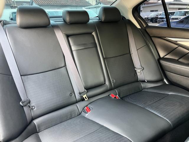 スカイライン GT タイプSP インパルエアロ BOSEサウンドシステム ニッサンコネクトナビゲーション フルセグTV アラウンドビューモニター 黒本革パワーシート クルーズコントロール LEDヘッドライト ETC(36枚目)