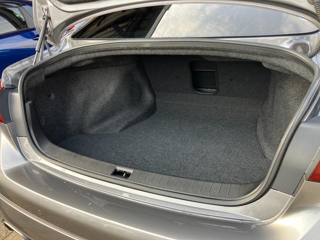 スカイライン GT タイプSP インパルエアロ BOSEサウンドシステム ニッサンコネクトナビゲーション フルセグTV アラウンドビューモニター 黒本革パワーシート クルーズコントロール LEDヘッドライト ETC(38枚目)