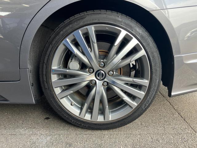 スカイライン GT タイプSP インパルエアロ BOSEサウンドシステム ニッサンコネクトナビゲーション フルセグTV アラウンドビューモニター 黒本革パワーシート クルーズコントロール LEDヘッドライト ETC(56枚目)