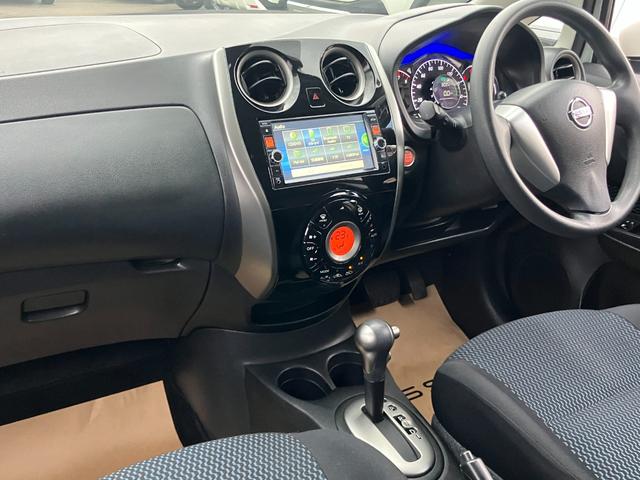 ノート Ｘ　ＤＩＧ－Ｓ　Ｖセレクション＋セーフティ　日産純正ナビゲーション　フルセグＴＶ　アラウンドビューモニター　エマージェンシーブレーキ　禁煙車　ワンオーナー（27枚目）