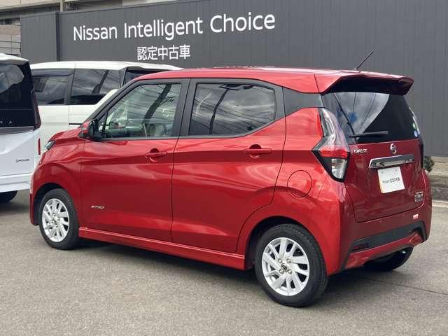 デイズ ハイウェイスター　Ｘ　日産純正９インチモニターナビゲーション　フルセグＴＶ　アラウンドビューモニター　ドライブレコーダー　ＬＥＤヘッドライト（6枚目）