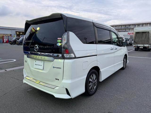 セレナ ｅ－パワー　ハイウェイスターＶ（8枚目）
