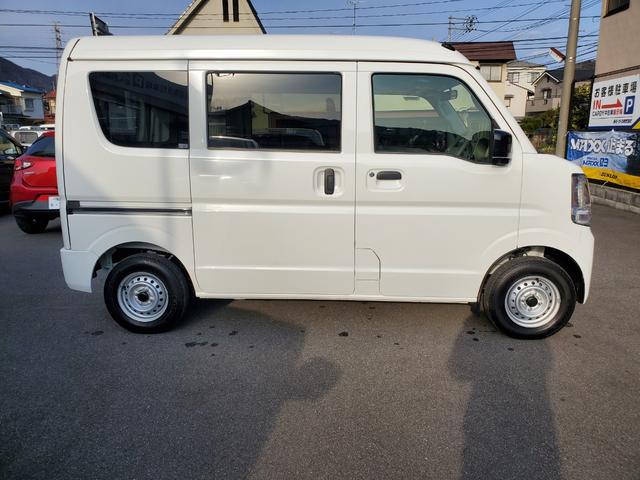 日産 ＮＶ１００クリッパーバン