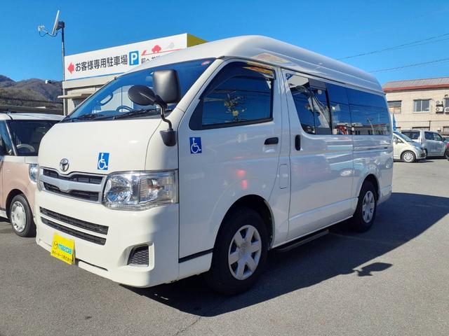 ハイエースバン 　２．０ウェルキャブ　Ｂタイプ　ロング　福祉車両　車椅子２基積　乗車店員１０名（31枚目）