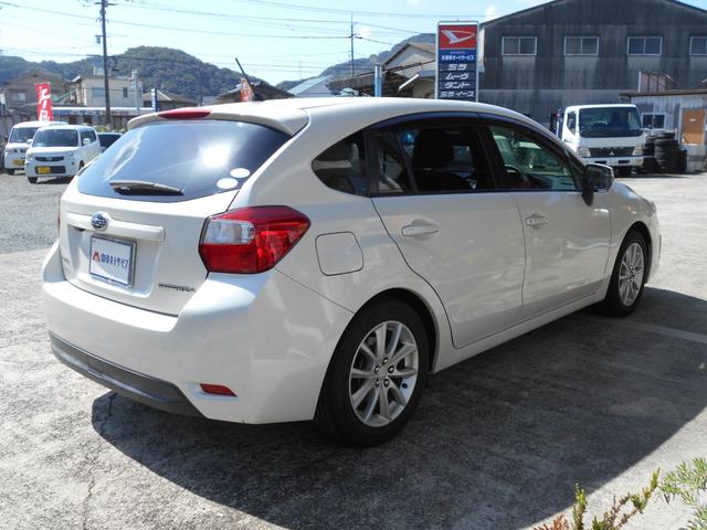 インプレッサスポーツ 2.0iアイサイト(4枚目)