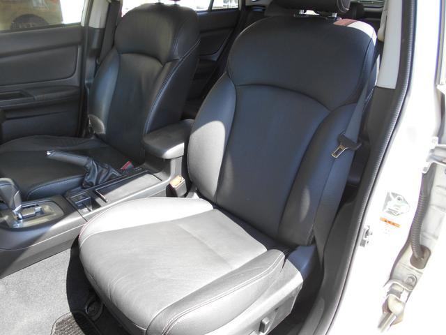 インプレッサスポーツ 2.0iアイサイト(16枚目)