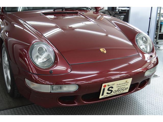 ９１１ ９１１ターボＳ　記録簿４枚　保証書　整備手帳　取説　ディ―ラー車　オリジナル車　世界生産１８３台　リアダクト付生産台数１０台　オールレザーインテリア　フルパワーシート　シートヒーター　サンルーフ　リトロニック（18枚目）