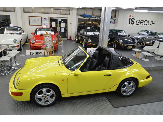 ９１１ ９１１カレラ２　タルガ　整備記録８枚　保証書　整備手帳　取説　ディ―ラー車　オリジナル車　ブラックレザーインテリア　フルパワーシート　シートヒーター　カラーセンターキャップ（4枚目）