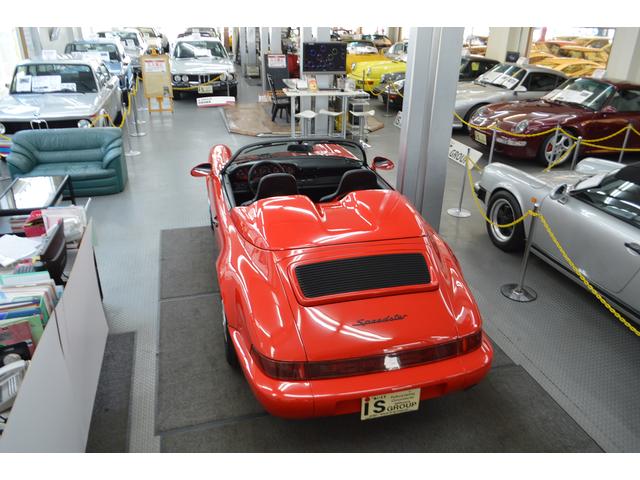 ９１１ ９１１カレラ２　スピードスター　整備記録２２枚　保証書　整備手帳　取説　生産台数７４台　ディ―ラー車　オリジナル車　純正バケットシート　１７インチカップアルミ（7枚目）