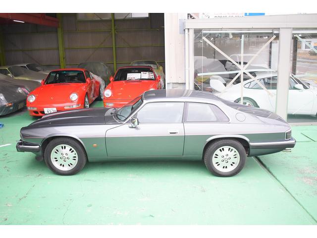 ＸＪ－Ｓ ４．０　整備記録１４枚　保証書　整備手帳　ディ―ラー車　右ハンドル　ハーフレザーシート　シートヒーター　パワーシート　ウッドパネル（4枚目）