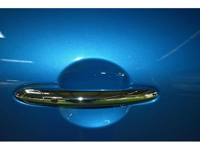 MINI クーパーS E クロスオーバー オール4 PHEV ターボ 電動トランクゲート メーカーナビBカメラ 禁煙車 LEDライト 前後コーナーセンサー ルーフレール 4WD 走行8千キロ 保証書 取説(12枚目)