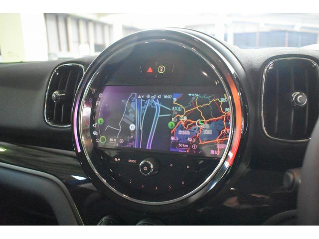 MINI クーパーS E クロスオーバー オール4 PHEV ターボ 電動トランクゲート メーカーナビBカメラ 禁煙車 LEDライト 前後コーナーセンサー ルーフレール 4WD 走行8千キロ 保証書 取説(23枚目)