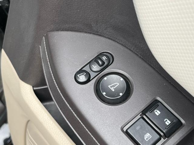 Ｎ－ＢＯＸ Ｇ・Ｌホンダセンシング　軽減ブレーキ　ナビ　地デジ　バックモニター　シートヒーター　パワースライドドア　ＬＥＤライト　ドライブレコーダー　ＥＴＣ　アダプティブクルーズコントロール　レーンキープアシスト　Ｗエアバック　禁煙車（26枚目）