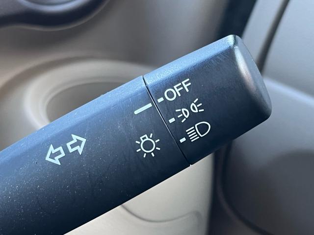 N-BOX G・Lパッケージ 純正ナビ 地デジ バックモニター パワースライドドア スマートキー プッシュスタート オートエアコン アイドリングストップ ETC 横滑り防止 格納ミラー 純正アルミ 衝突安全ボディー ABS 禁煙車(18枚目)