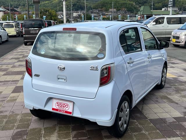 ミライース Ｌ　純正ＣＤステレオ　ＥＴＣ　アイドリングストップ　衝突安全ボディー　Ｗエアバック　ＡＢＳ　ヘッドライトレべライザー　禁煙車（6枚目）