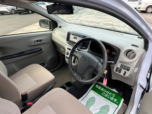 ミライース Ｌ　純正ＣＤステレオ　ＥＴＣ　アイドリングストップ　衝突安全ボディー　Ｗエアバック　ＡＢＳ　ヘッドライトレべライザー　禁煙車（7枚目）