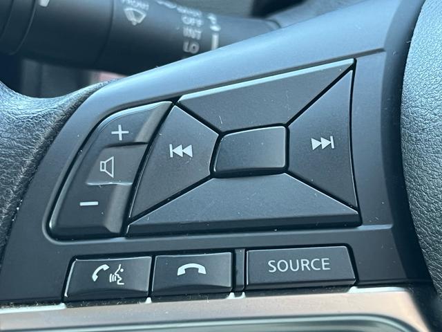 ノート e-パワー X 軽減ブレーキ 純正ナビ 地デジ Bluetooh アラウンドモニター インテリジェントルームミラー ドライブレコーダー ETC スマートキー レーンキープアシスト 横滑り防止 オートエアコン 禁煙車(20枚目)